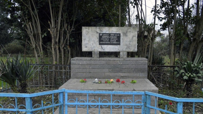 Azərbaycanda 20 Yanvar şəhidlərinin xatirəsinə ilk abidə Astaradadır