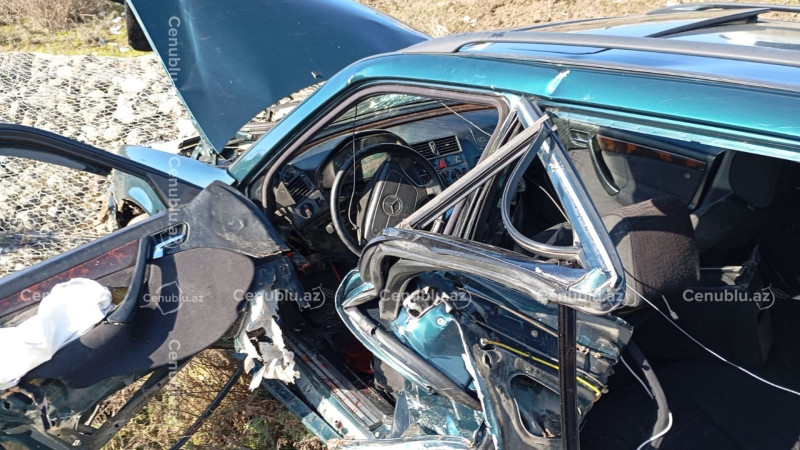 Cəlilabadda yol-nəqliyyat hadisəsi: 2 nəfər ağır xəsarət alıb