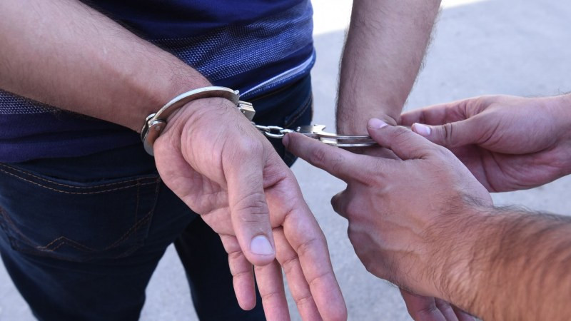 Bıçaqladığını boynuna aldı, sonra psixi problemi olduğunu dedi — Lənkəranda quldurluq