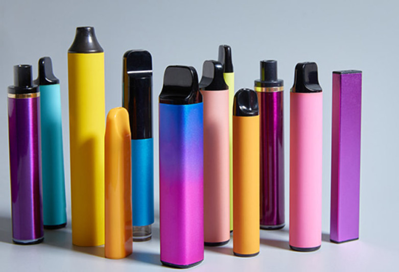 Azərbaycanda elektron siqaret qadağası təsdiqlənib