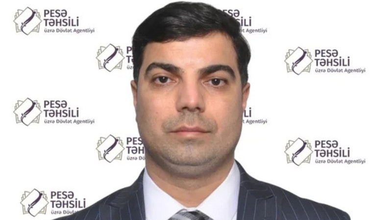 Tələbə liseyə direktor təyin olundu