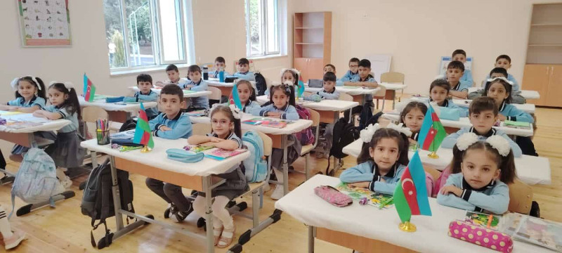 Saatlıda 1176 şagirdlik məktəb tamamilə yenidən quruldu