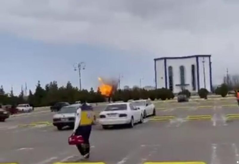 İran Naxçıvan aeroportuna dron hücumu edib
