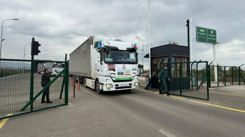 Azərbaycan İrana 200 ton humanitar yardım göndərib