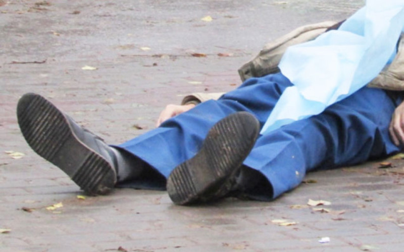 İmişlidə kişi küçədə öldü