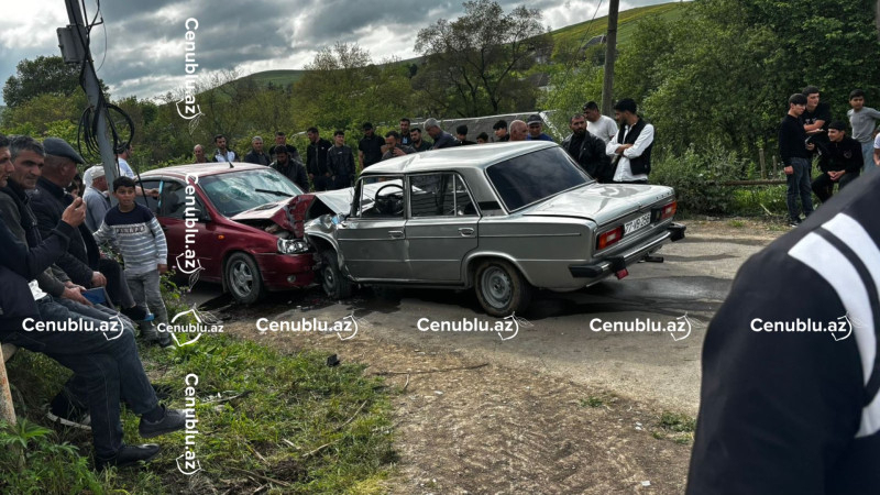 Cəlilabadda imtahandan qayıdan şagirdlər qəzaya düşüb: Yaralılar var