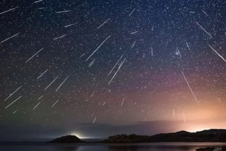 BDU-nun Astrofizika kafedrası: Meteor yağışı olacaq