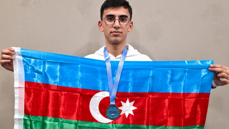 Astaralı olimpiyaçının uyğur hekayəsi