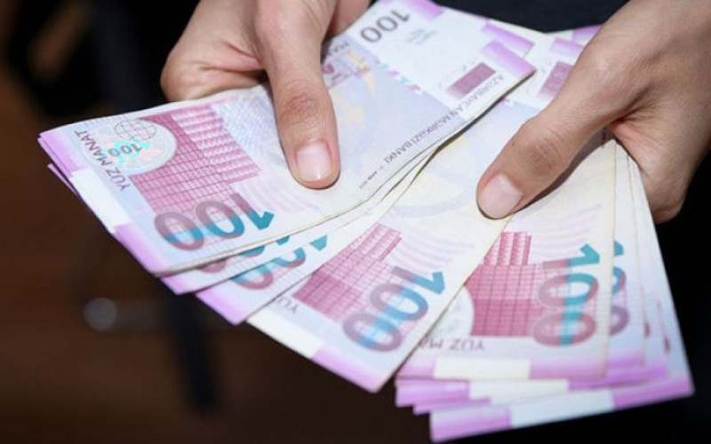 Azərbaycanda bu şəxslərin maaşı artırılacaq