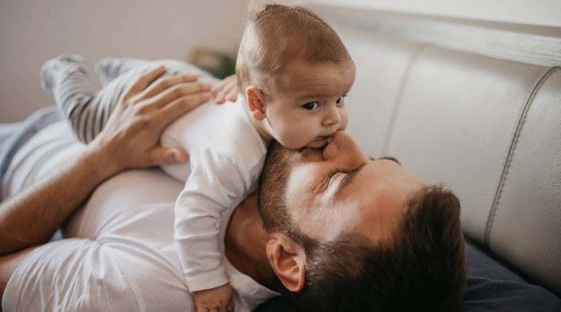 Bu il neçə kişi ödənişli atalıq məzuniyyətinə çıxıb?