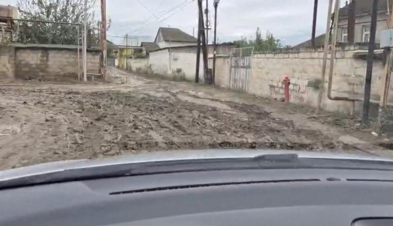 Salyanda 3 ildir yol problemi həll olunmur: ŞİKAYƏT