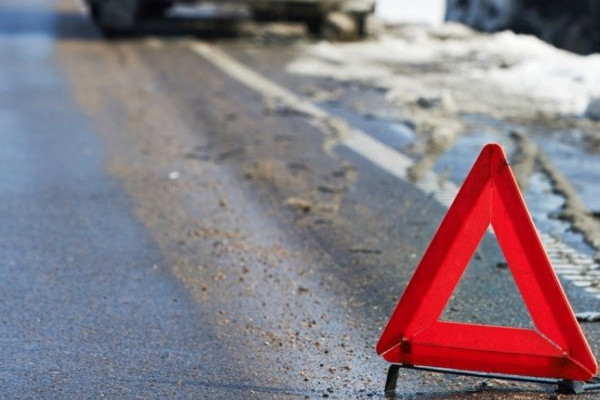 İmişlidə qəza: 4 nəfər xəsarət alıb