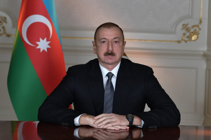 Prezident Biləsuvarın bir kəndindən 7 şəhidi təltif etdi