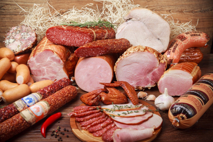 Azərbaycanda kolbasa istehsalı artıb