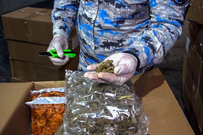 "Qarışıq meyvə qurusu" yükündə 112 kq-dan artıq narkotik vasitə aşkarlanıb