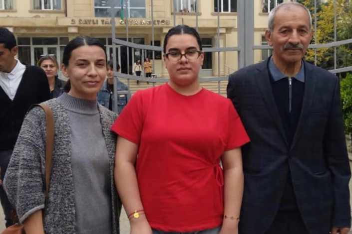 Biləsuvarlı abituriyent ötən il 656 bal toplasa da, yenidən imtahan verdi