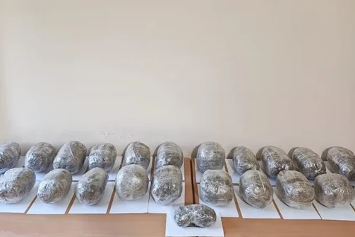Külli miqdarda narkotiki Azərbaycana keçirmək istədilər