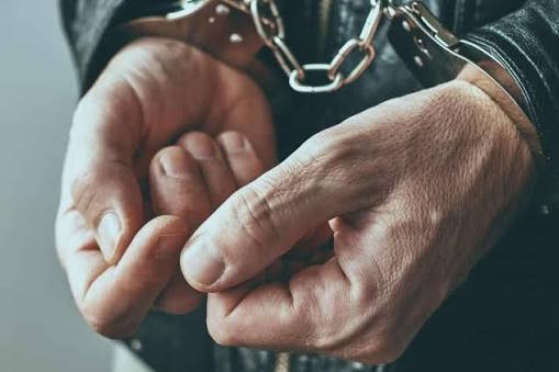 Qardaşı öləndən sonra onun arvadı ilə evlənib - qızına qarşı da əxlaqsızlıq edib
