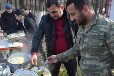 “Vətən müharibəsi” şəhidlərinin xatirəsinə ehsan verilib