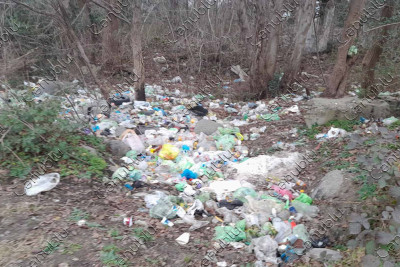 Lənkəranın bu ərazisi zibilliyi xatırladır