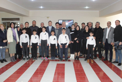 Lənkəran: "Ağla, qərənfil, ağla...!" adlı kompozisiya təqdim olunub