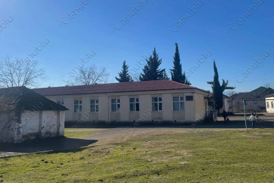 Lənkəran: Girdəni məktəbinin vəziyyəti valideynləri narahat edir