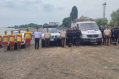 Xilasedicilərin sularda təhlükəsizliyin təmin edilməsi ilə bağlı təlim keçirilib