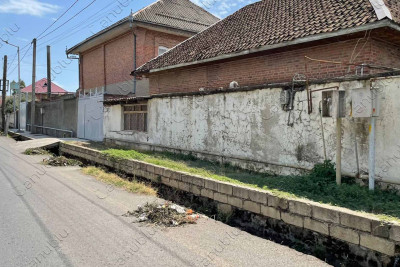 Lənkəran: xəndəklərin təmizləndiyi və təmizlənmədiyi küçələr