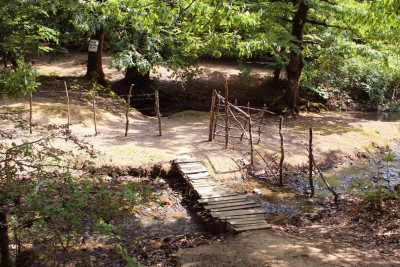 Lənkəran: bir çox xəstəlikləri müalicə edən “İbadi istisu” qaynağı