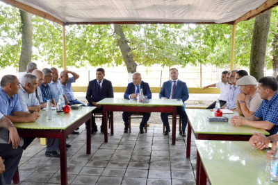 Masallı: icra başçısı Araz Əhmədov kəndlərdə səyyar görüş keçirib