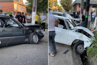 Lənkəranda “07” “Mercedes” ilə toqquşub