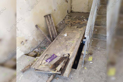 Lənkəran: Zərifə Əliyeva küçəsində yerləşən binaların birində “təmir” işləri natamam aparılıb