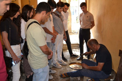 Masallı: gənclər misgərlik və xalçaçılıq sənətinin incəliklərini öyrəniblər