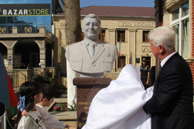 Cəlilabad: Vətən müharibəsi şəhidi Rəşad Abdullayevin büstünün açılışı baş tutub