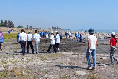Astara: Xəzərin sahilində təmizlik işləri görülüb