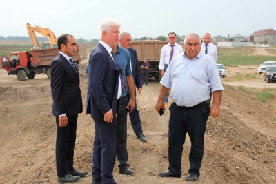 Cəlilabad: icra başçısı tikilməkdə olan su bəndlərinə baxış keçirib