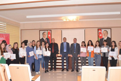 Lənkəran Regional Mədəniyyət İdarəsinin rəisi məzunlarla görüşüb