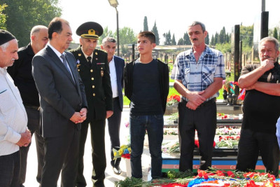 Lənkəran ŞİH başçısı şəhidlərin anım mərasimlərində iştirak edib