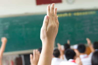 Astara: müəllimlər arasında dərs saatına görə qalmaqal yaşanıb