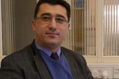 Böyük Britaniyada hüquq şirkətini yaratmış ilk azərbaycanlı Rauf Xəlilovu tanıyaq