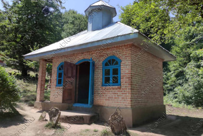 Minlərlə qəbir və bir hektardan çox ərazini tutan Şeyx Nəsrullah ziyarətgahı