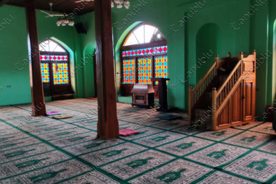 300 ildən çox yaşı olan ibadətgah: Şixakəran kənd məscidi