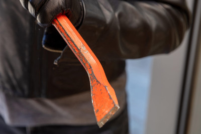 Astara sakini Bakıda bir neçə mənzildən oğurluq edib