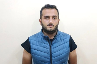 Lənkəran sakini təqaüdçülərin kartlarındakı pulu mənimsəyib