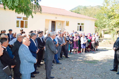 Astara: icra başçısı Pəlikəş kəndində səyyar qəbul-görüş keçirib