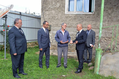 Masallı: icra başçısı Tüklə kəndində şəhid ailəsini ziyarət edib