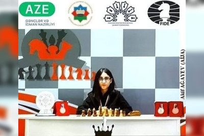 14 yaşlı Nərmin Abdinova Ümumdünya Şahmat Olimpiadasının qızıl medalını qazanıb