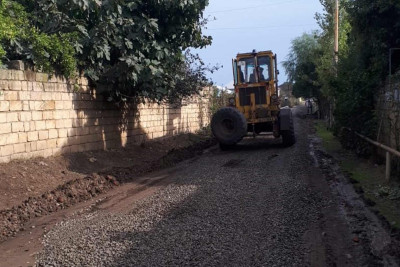 Masallının Qızılağac kəndində yollar təmir olunur