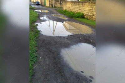 Digah kəndinin yollarından əziyyət çəkən sakinlər Cenublu.az-a müraciət ediblər