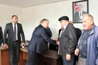 Məşhur Məmmədov seçicilərlə növbəti görüşünü keçirib